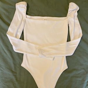 Wilfred Aritzia long sleeve white bodysuit